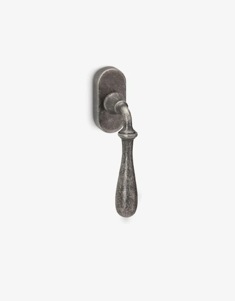 Kilto oval window handle