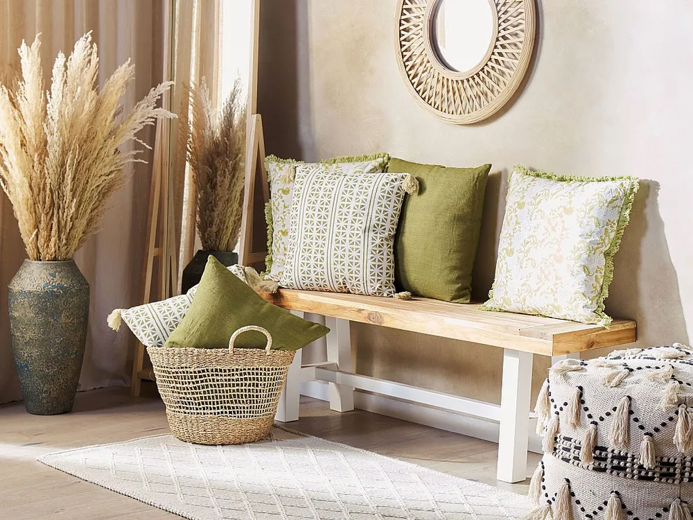 Almofada decorativa com padrão geométrico em algodão verde e branco 45 x 45 cm SYRINGA BELIANI