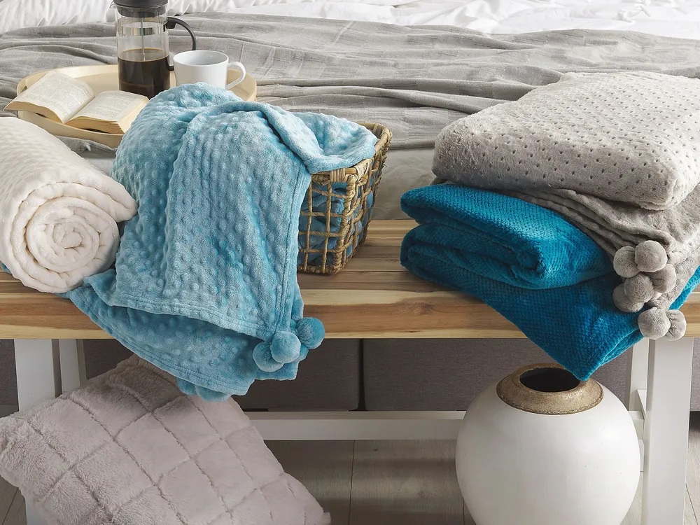 Blanket SAITLER 150 x 200 cm Azul-turquesa