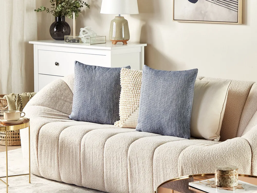 Set 2 Cushions Chevron Pattern 45 x 45 cm Grey LUPINE
