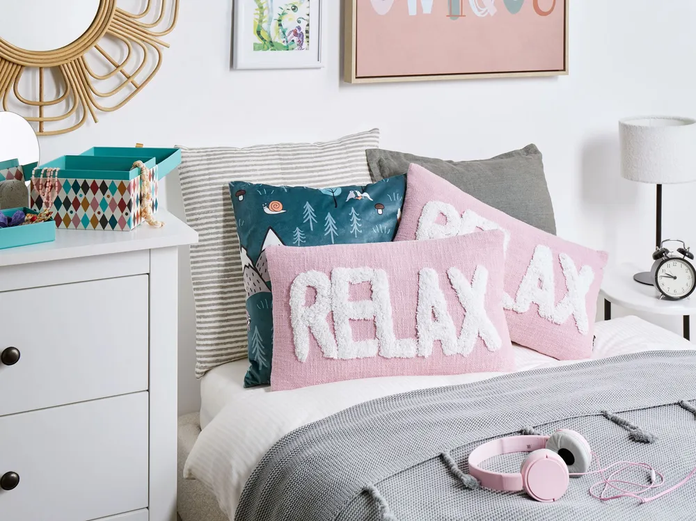 2 Cotton Cushions 30 x 50 cm Pastel Pink RELAXIFY