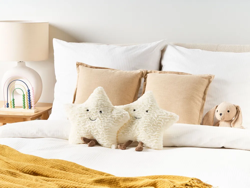 Set 2 Decorative Kids Cushions Star 40 x 40 cm Marfim STARFRUIT