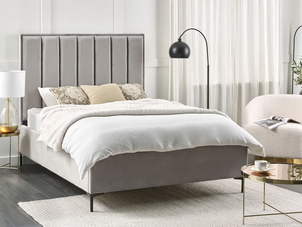 Conjunto de quarto em veludo cinzento 140 x 200 cm SEZANNE em Pinho Natural