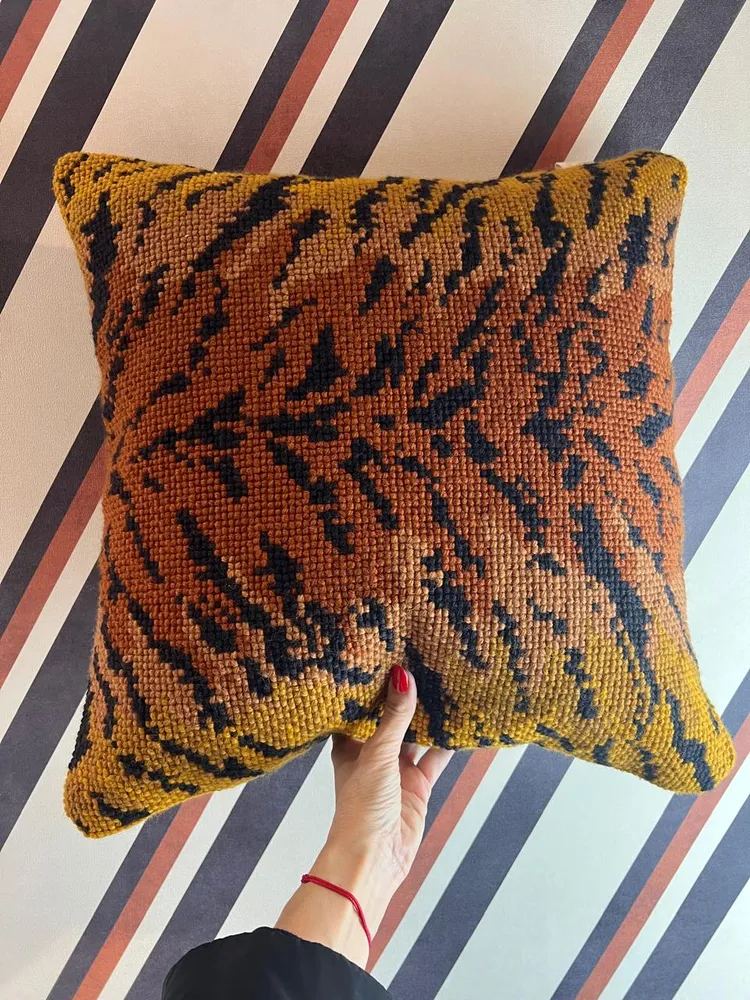 Almofada Tigre Marrom 50x50