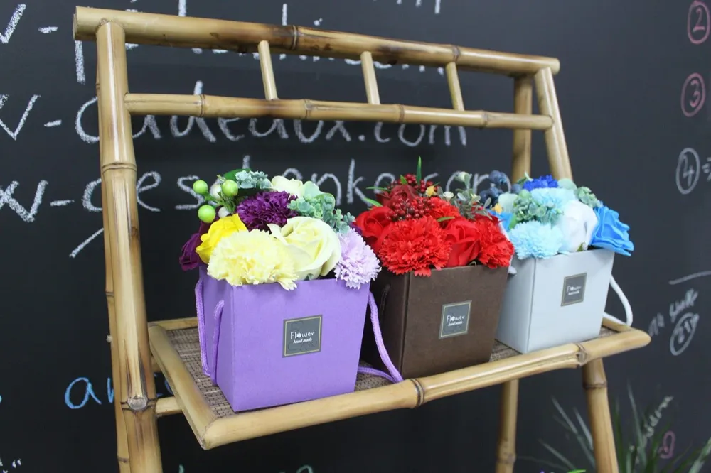 Bouquet de Flores de Sabão Azul para Casamento
