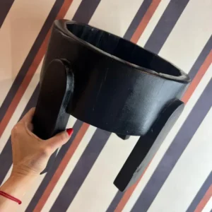 Cachepot c/ Pé Laca Black P