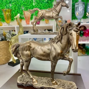 CAVALO DECORATIVO MEDIDAS 30,5X12,5X28 CM MABRUK Ref: 37762 Marca: mabruk
