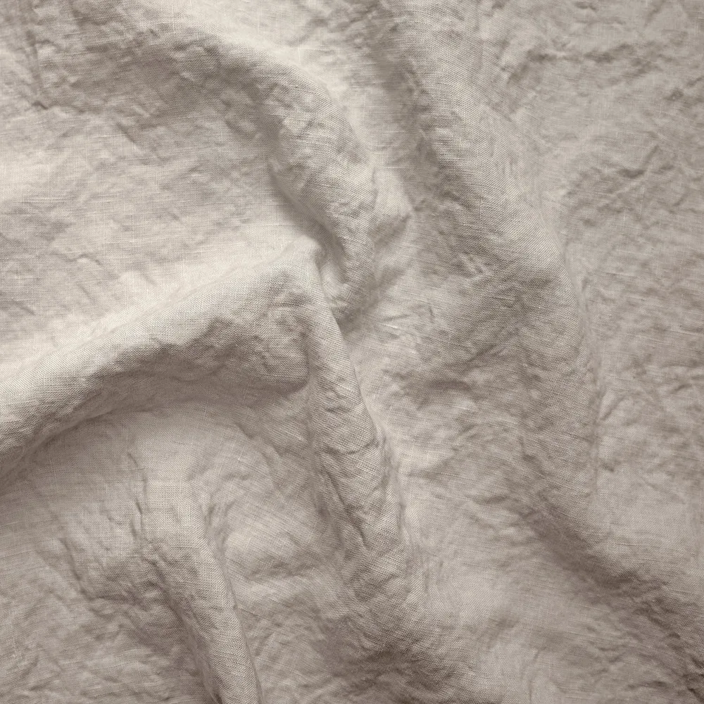 Cortina painel com barra bourdon em linho beige natural