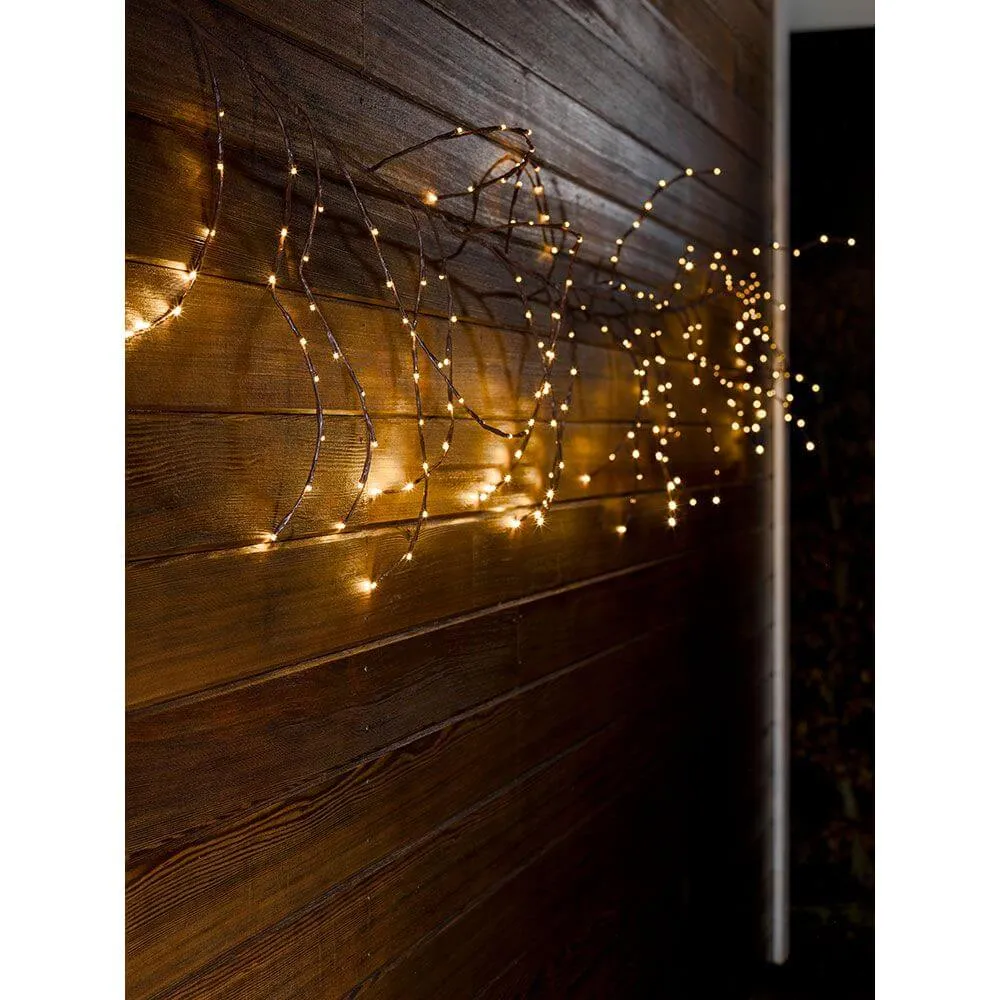 Decoração LED variável como grinalda de luzes grinalda de luzes castanhas 240 díodos brancos quentes IP44