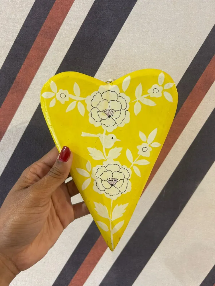 Decorativo Coração Amarelo