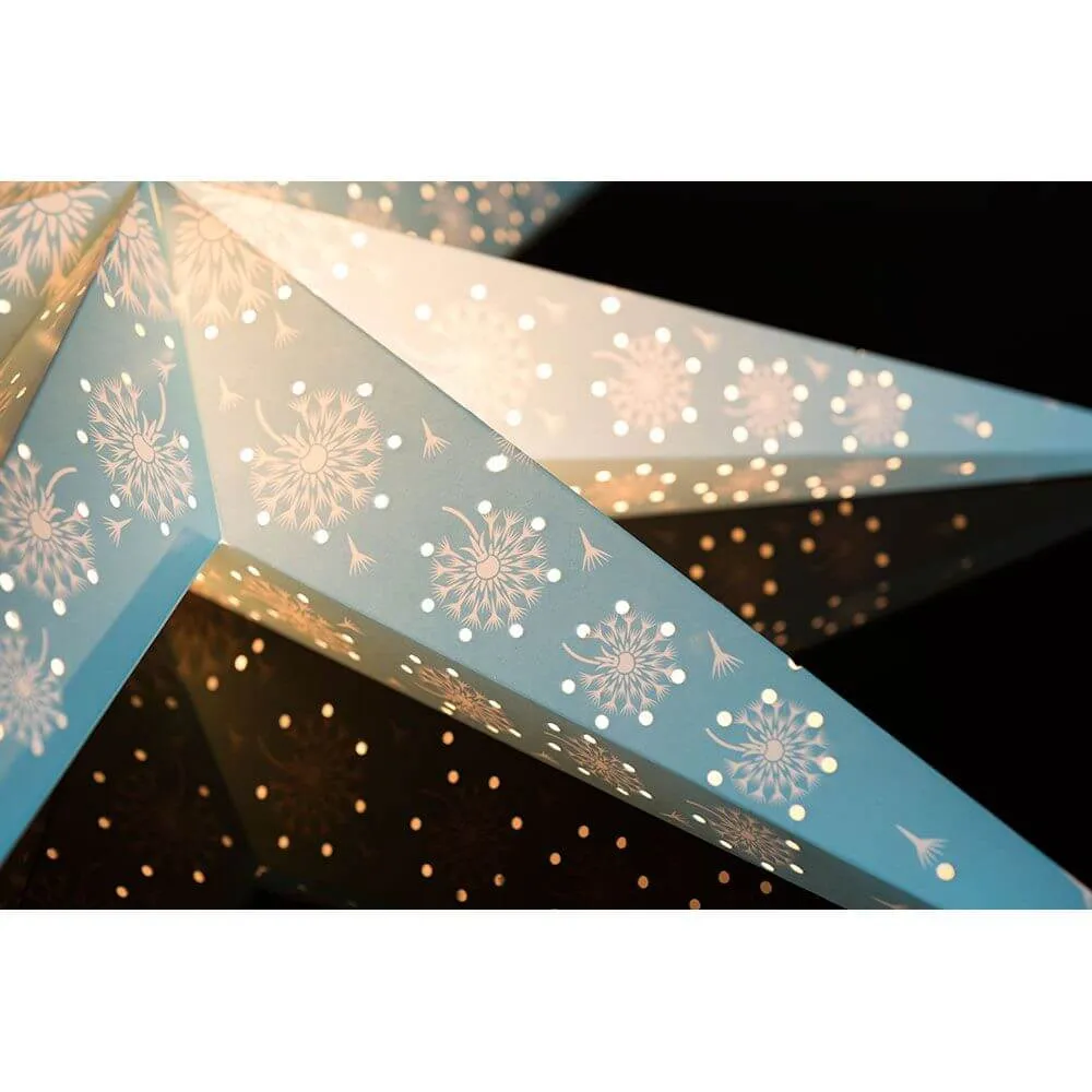 Estrela de papel azul perfurada com padrão branco impresso 7 pontos sem iluminante