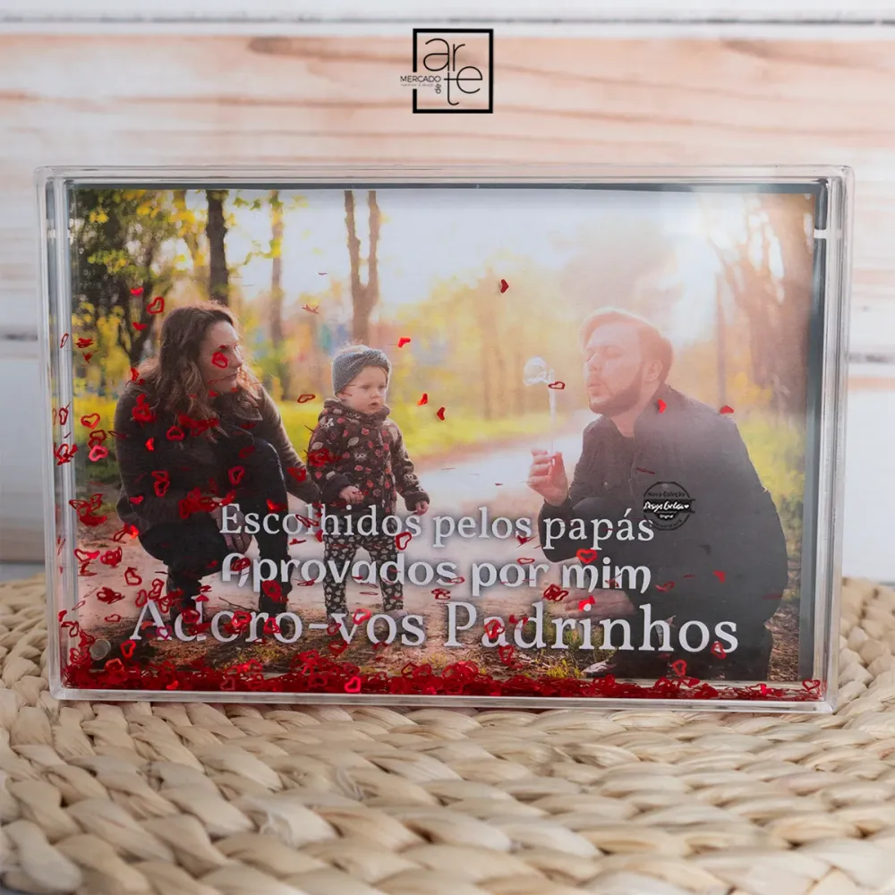 Moldura de água com corações "Padrinhos"
