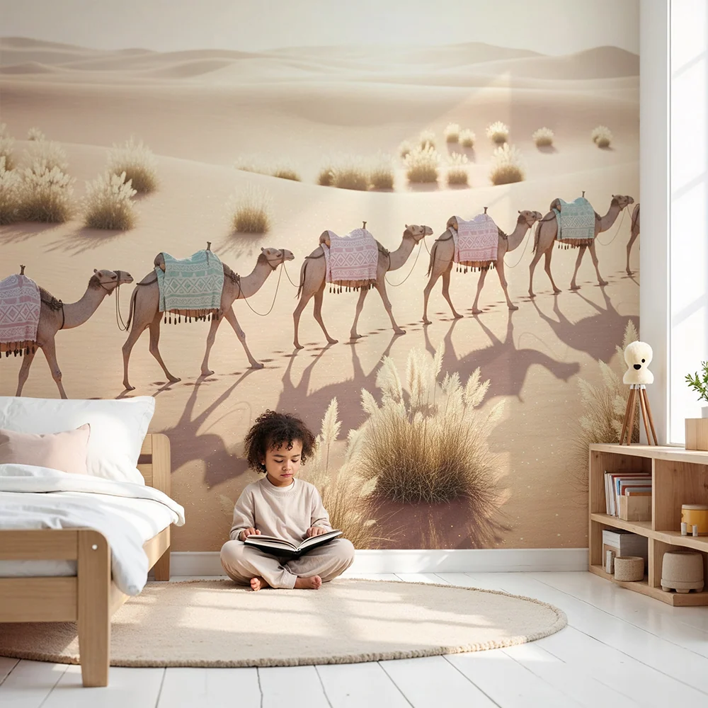 Papel de parede crianç | Camelos coloridos no deserto dourado