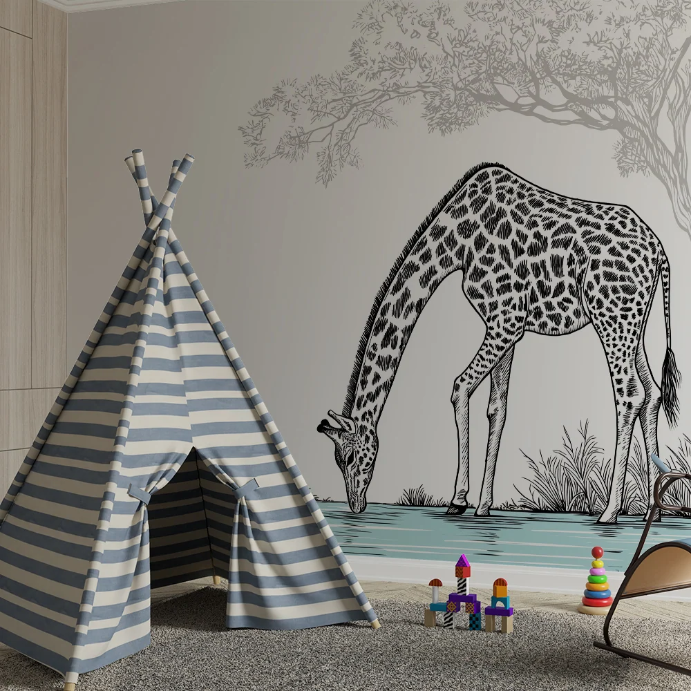 Papel de parede crianç | Girafa elegante à beira da água em um cenário natural
