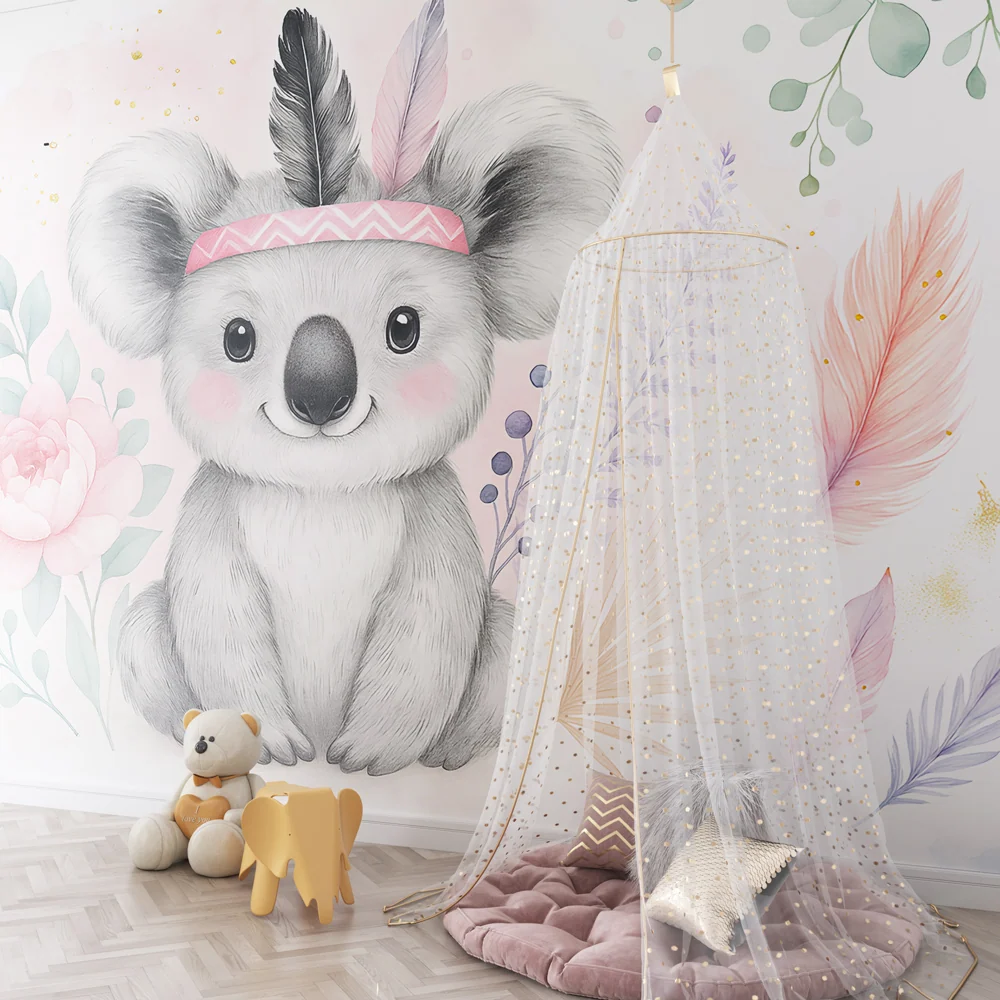 Papel de parede crianç | Koala fofo no meio de flores e penas