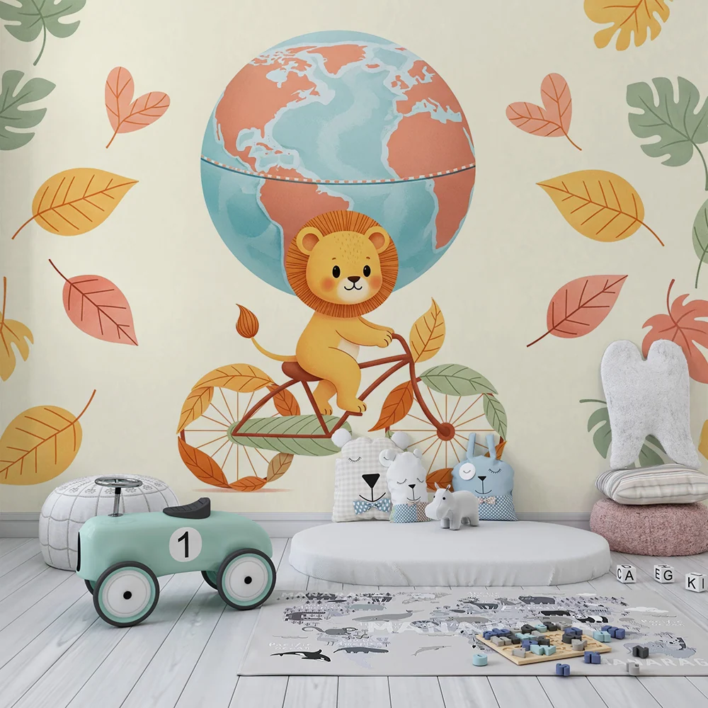 Papel de parede crianç | Leão fofo em uma bicicleta com um globo terrestre e folhas coloridas