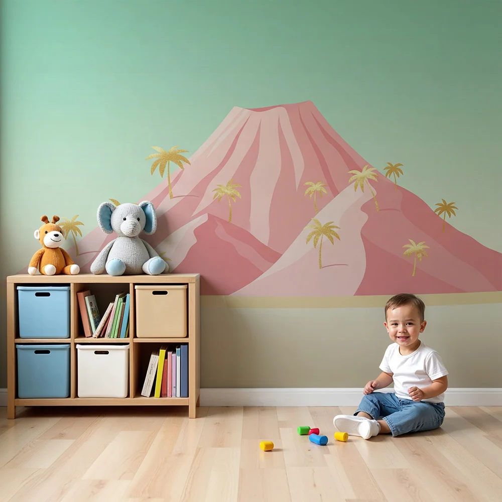 Papel de parede crianç | Montanha rosa com palmeiras douradas em fundo pastel