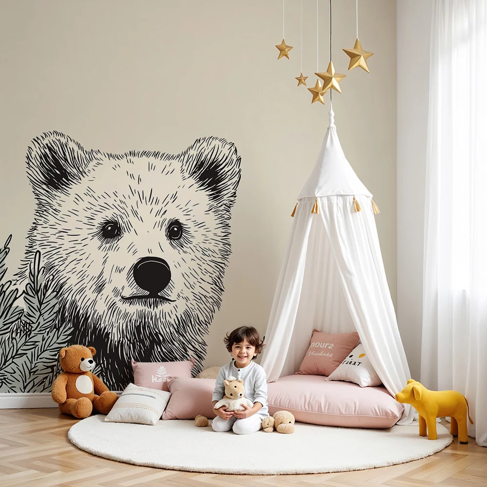 Papel de parede crianç | Nosso urso curioso no meio dos pinheiros