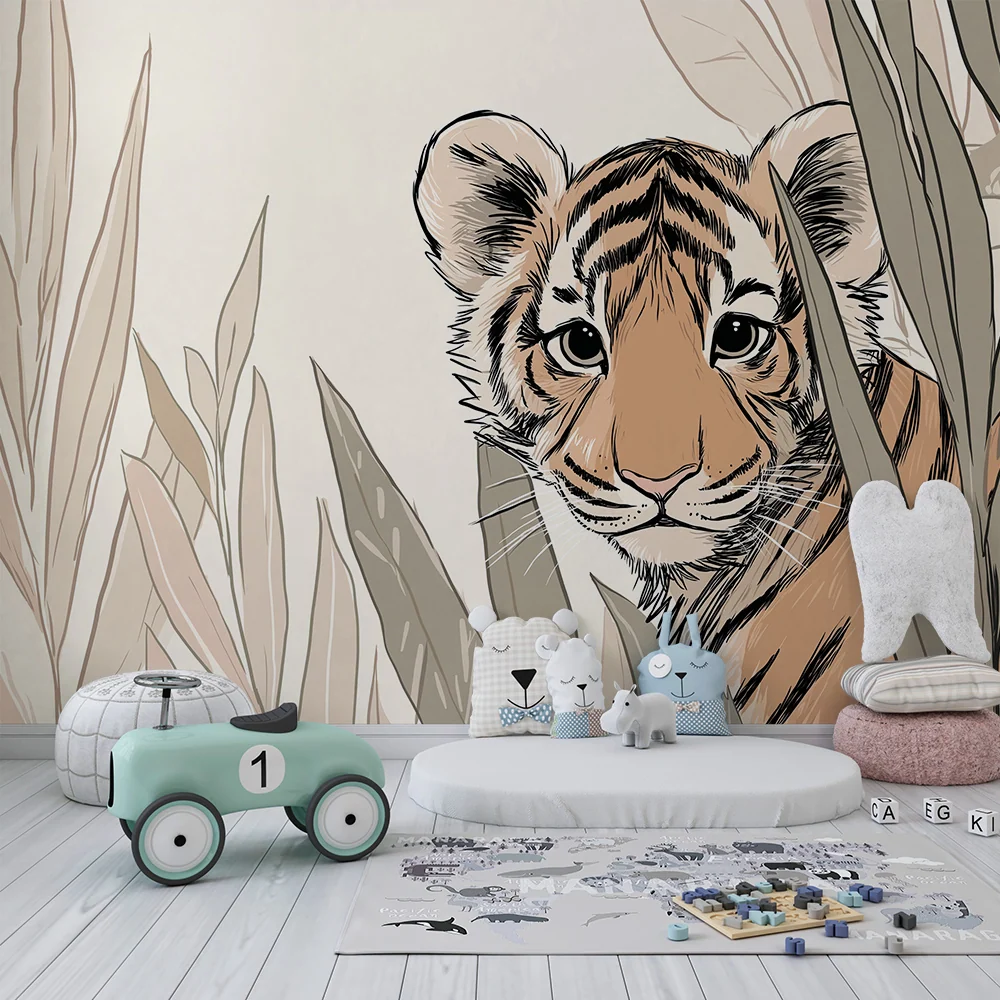 Papel de parede crianç | Pequeno tigre curioso no meio das folhagens