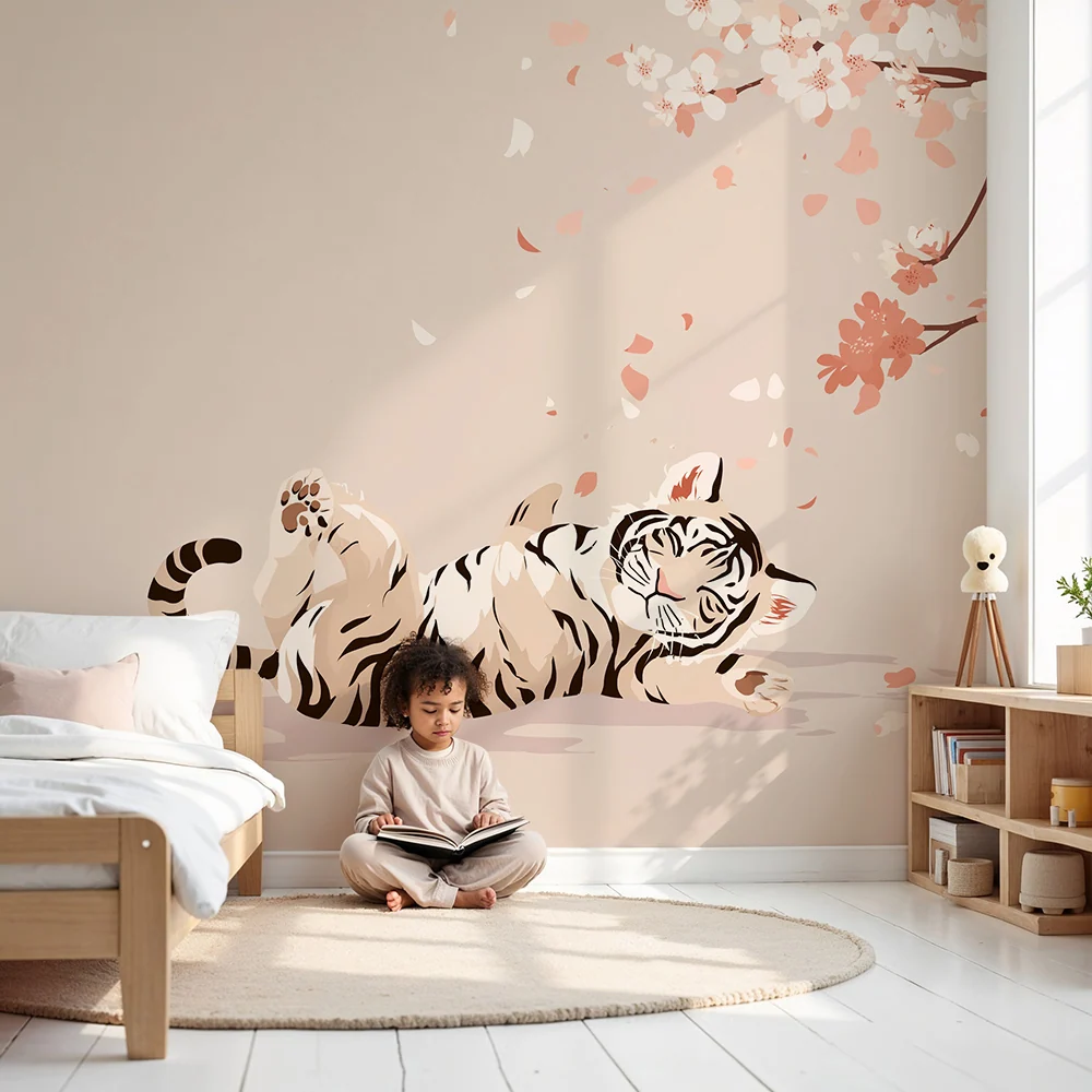 Papel de parede crianç | Tigre jogar sob as flores de cerejeira