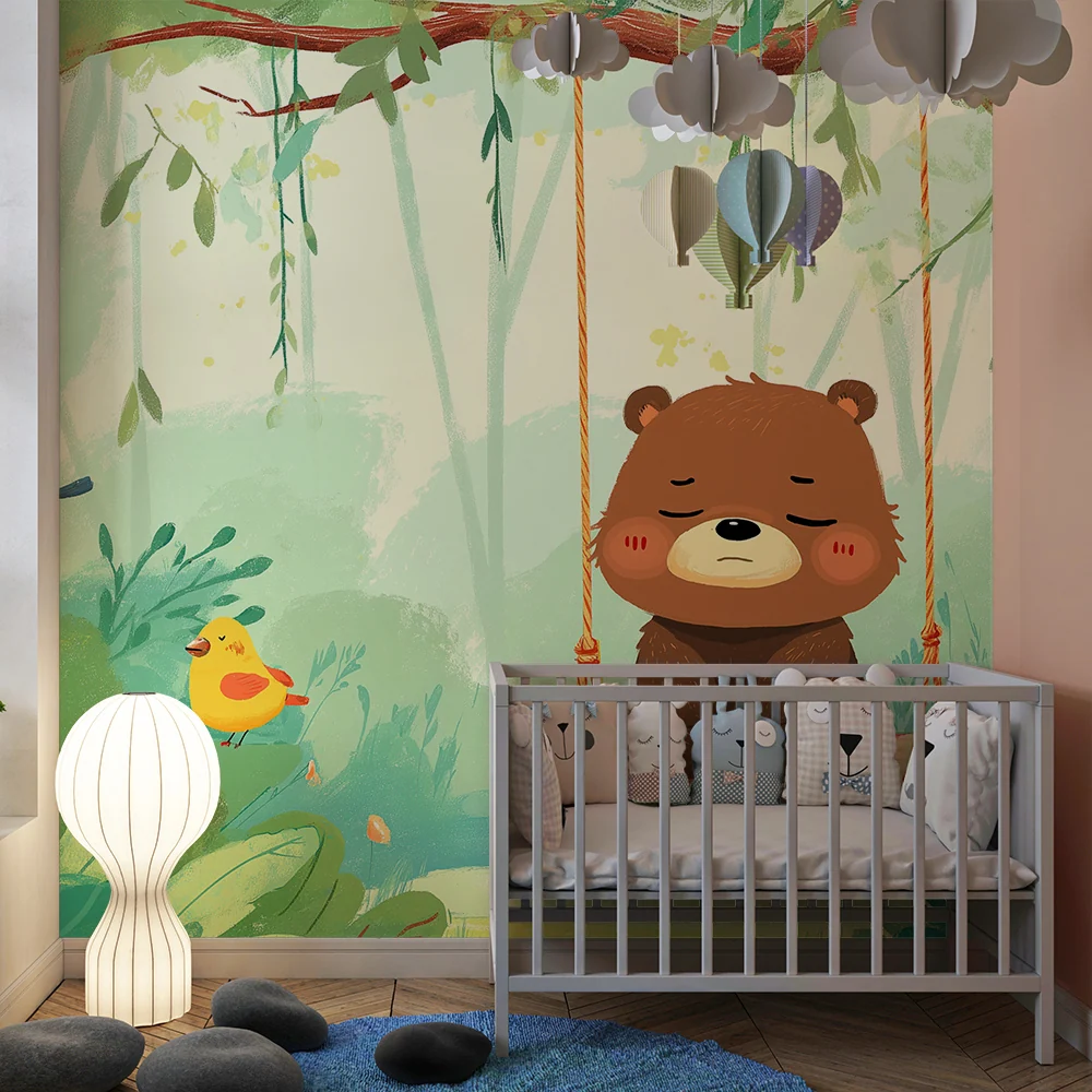 Papel de parede crianç | Urso tranquilo em um balanço cercado por pássaros coloridos