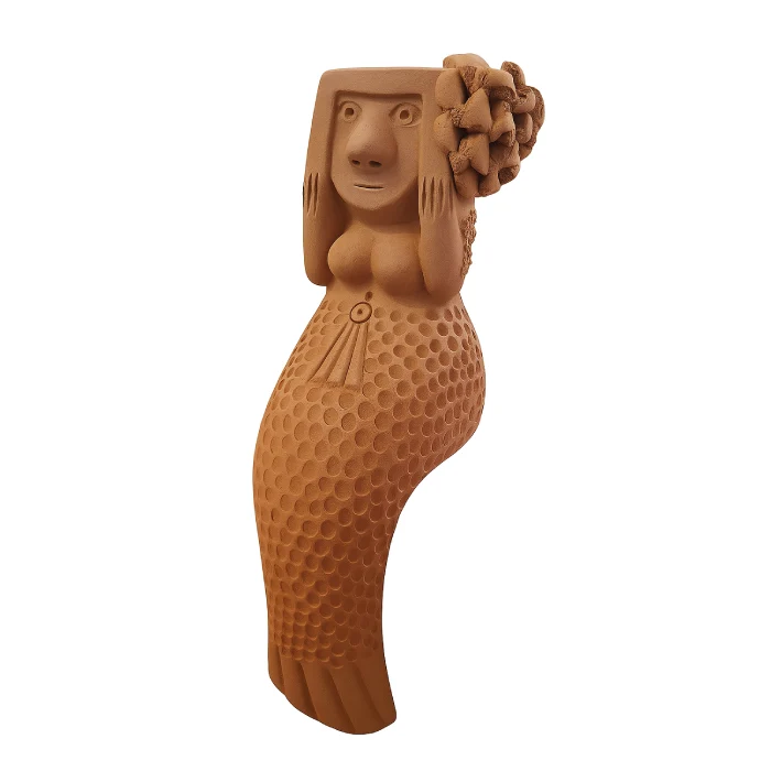 Sereinha Sentada