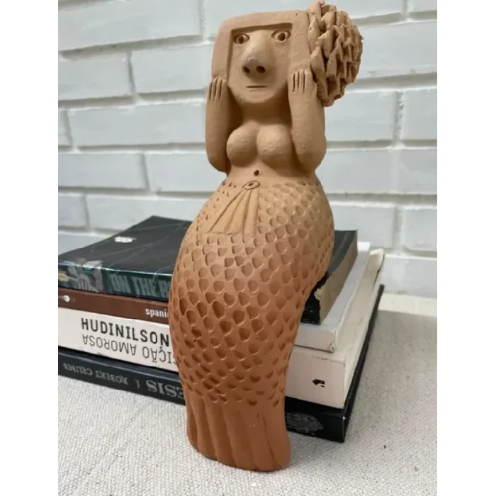 Sereinha Sentada