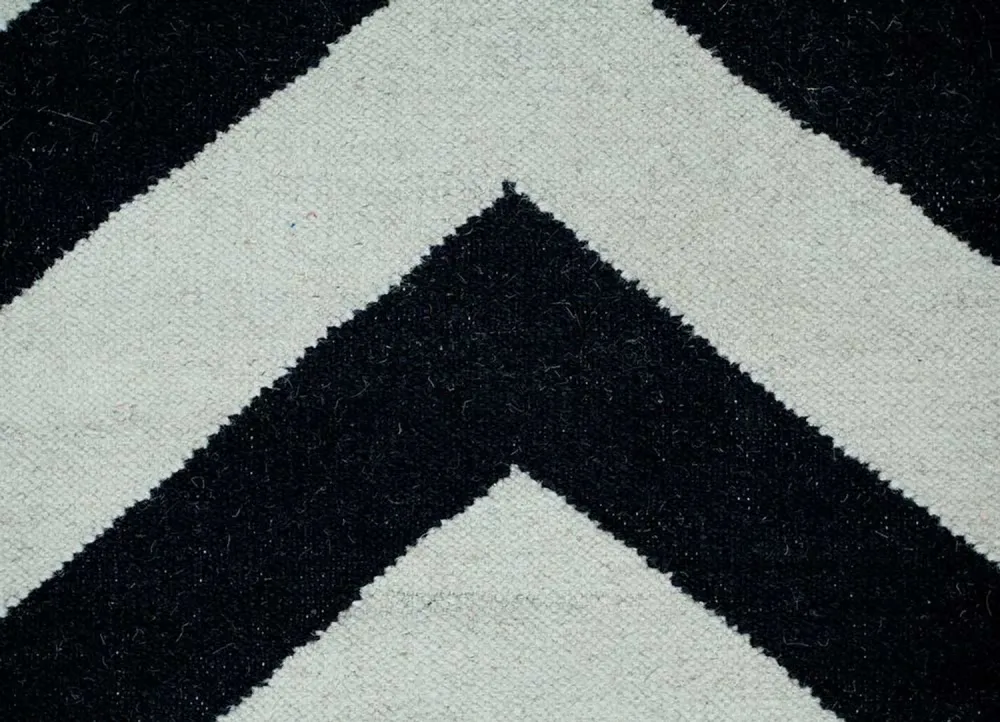 Tapete de lã - 240 x 150 cm - preto e branco
