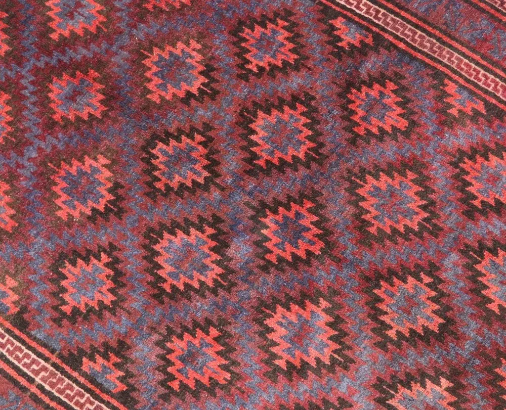 Tapete Baluch - 180 x 121 cm - vermelho escuro
