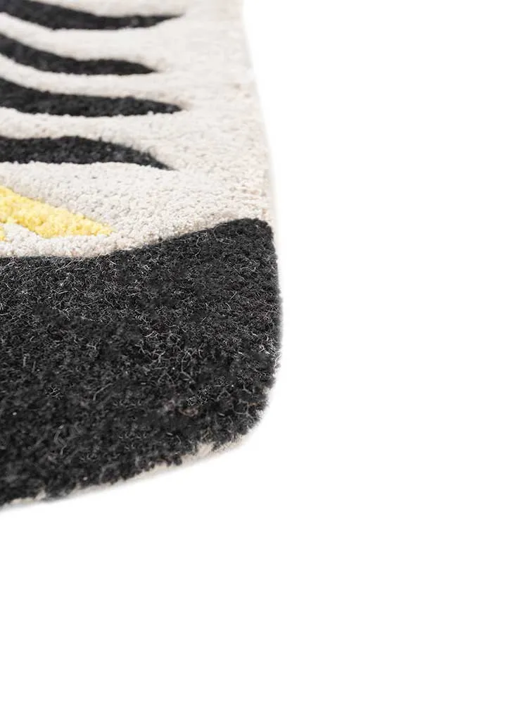 Tapete de crianç forma especial - 215 x 90 cm - preto e branco
