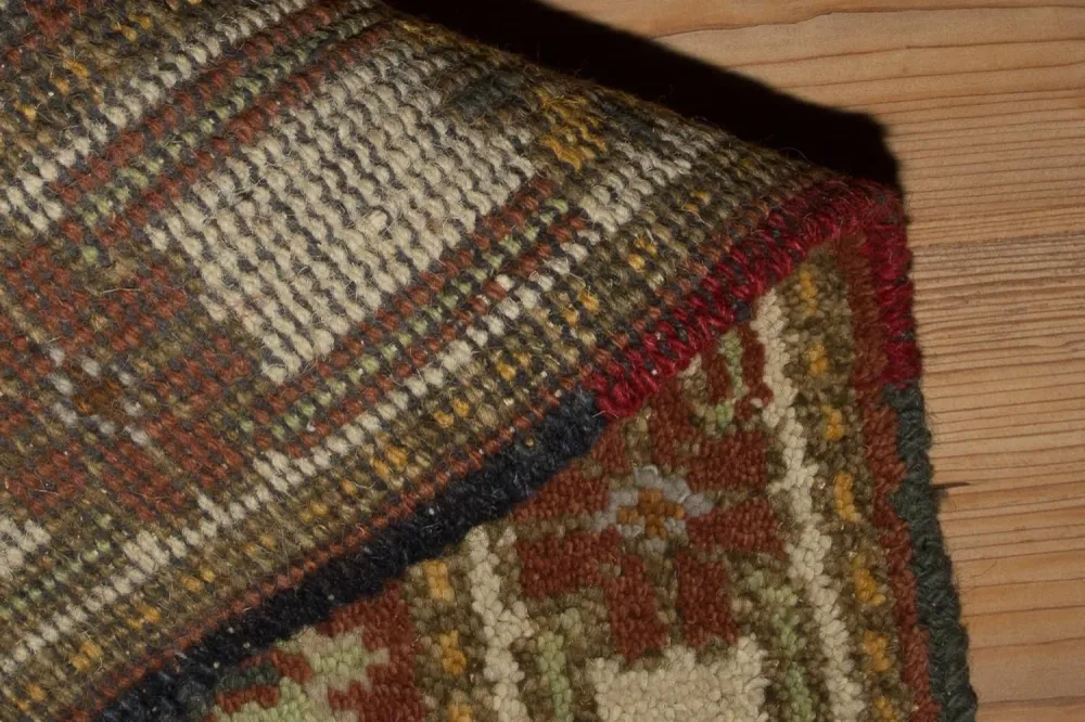 Tapete Oriental - 93 x 64 cm - ferrugem