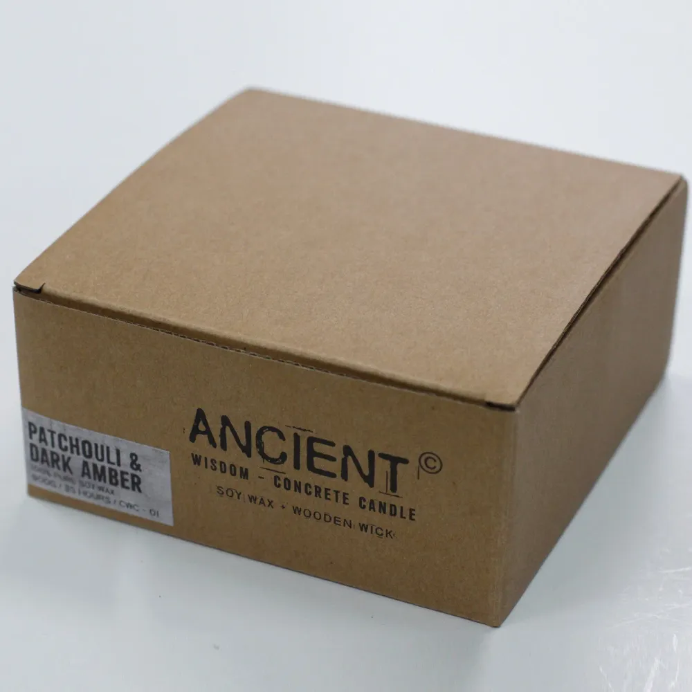 Vela de Concreto de Patchouli e Âmbar Escuro com Pavio de Madeira