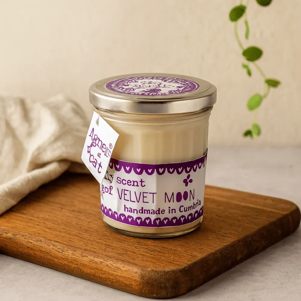 Vela Perfumada de Cera de Soja – Velvet Moon 220ml
