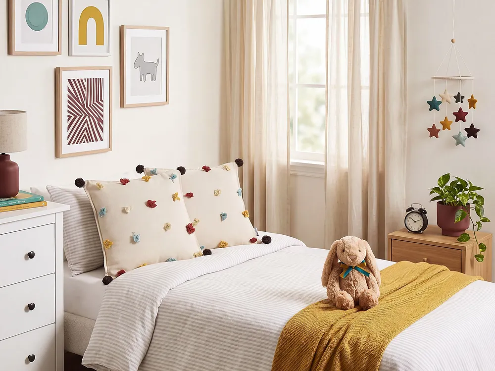 Set 2 Cotton Cushions 45 x 45 cm Light Bege claro FUSSEL