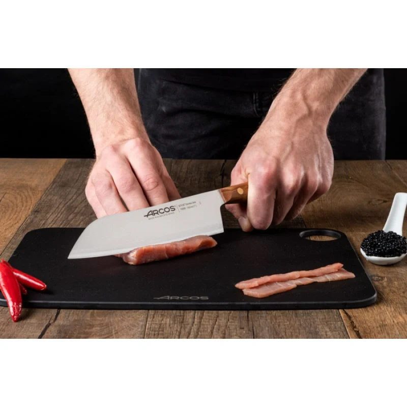 Facas de arco santoku Nórdika de 190 mm com cabo de madeira