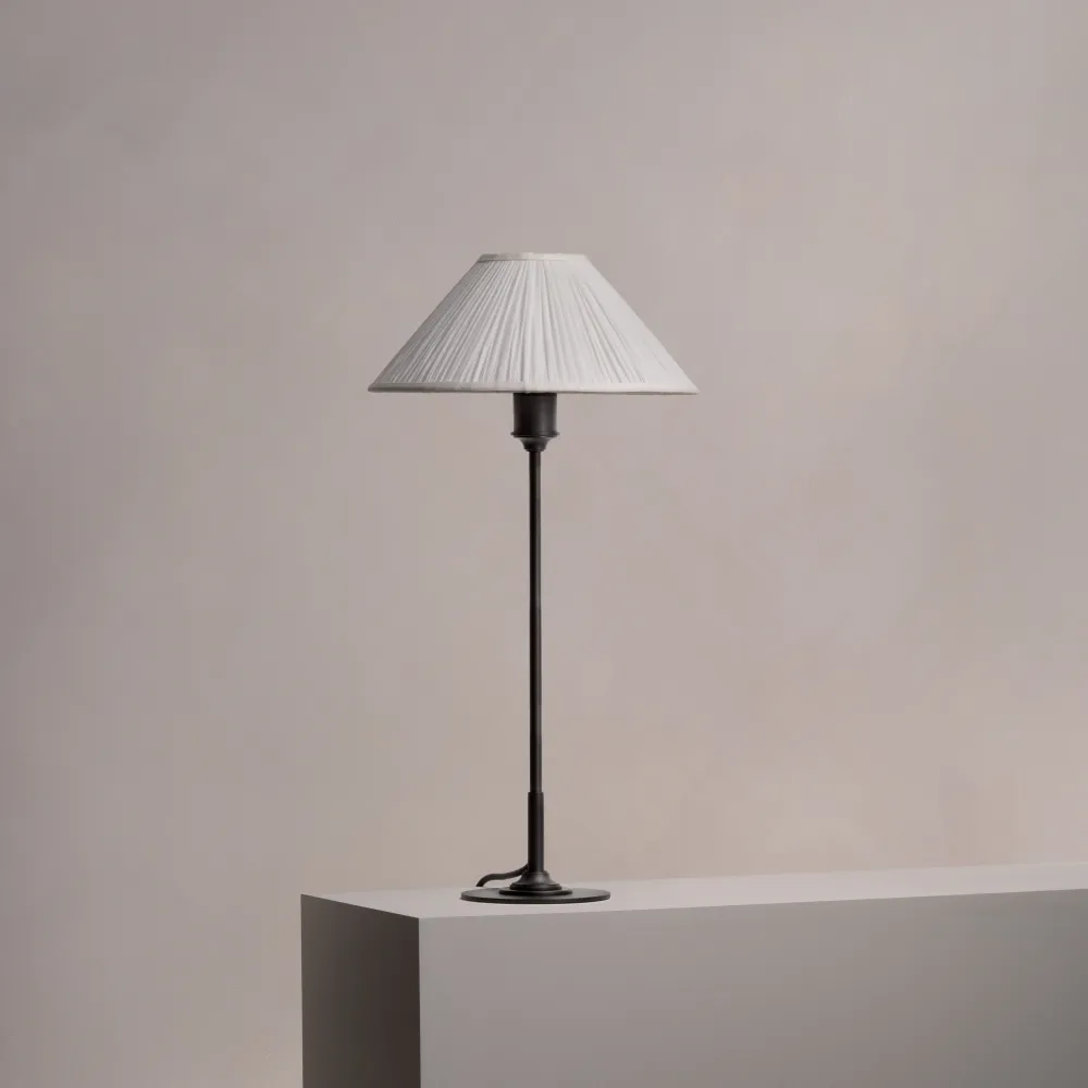 Cotswold Candeeiro de mesa médio plissado Branco-Alabastro - Acobreado