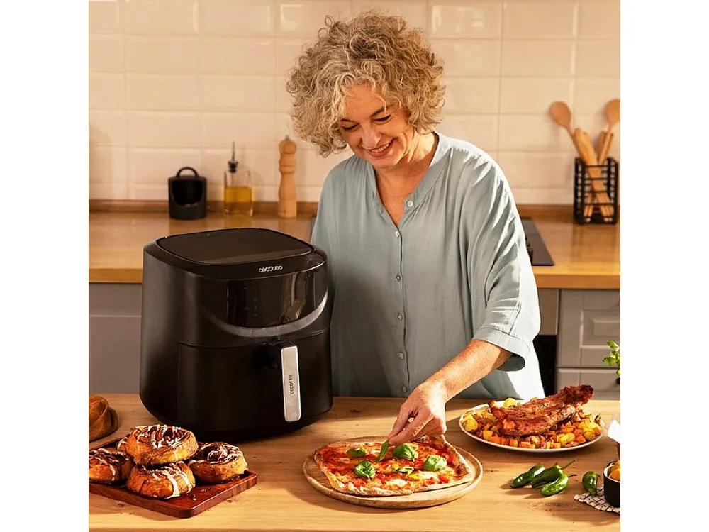 Cecotec Fritadeira dietética eletrônico e compacta sem óleo de 7.6 L de capacidade, com tecnologia PerfectCook.