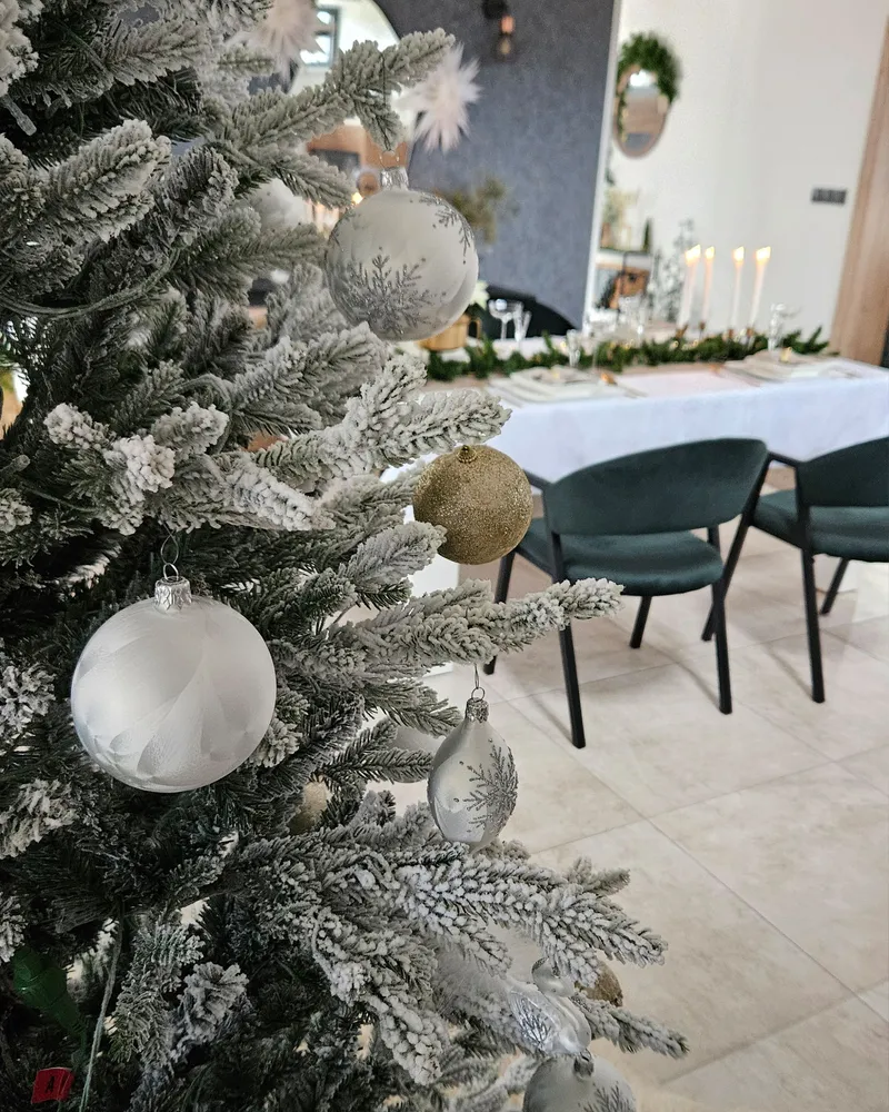 Snowy Christmas Tree 180 cm Branco BRISCO