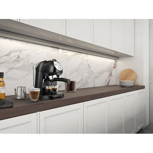 Máquina de Café Tradicional DeLonghi Ec201.Cd.B - Outlet - Grade