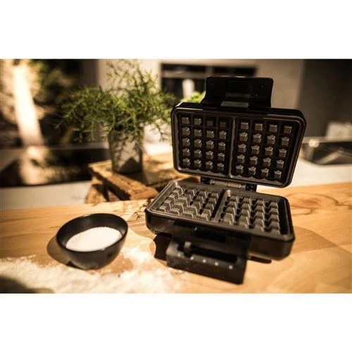 Máquina Waffles Koenic Kwa 3221 em ço Escovado