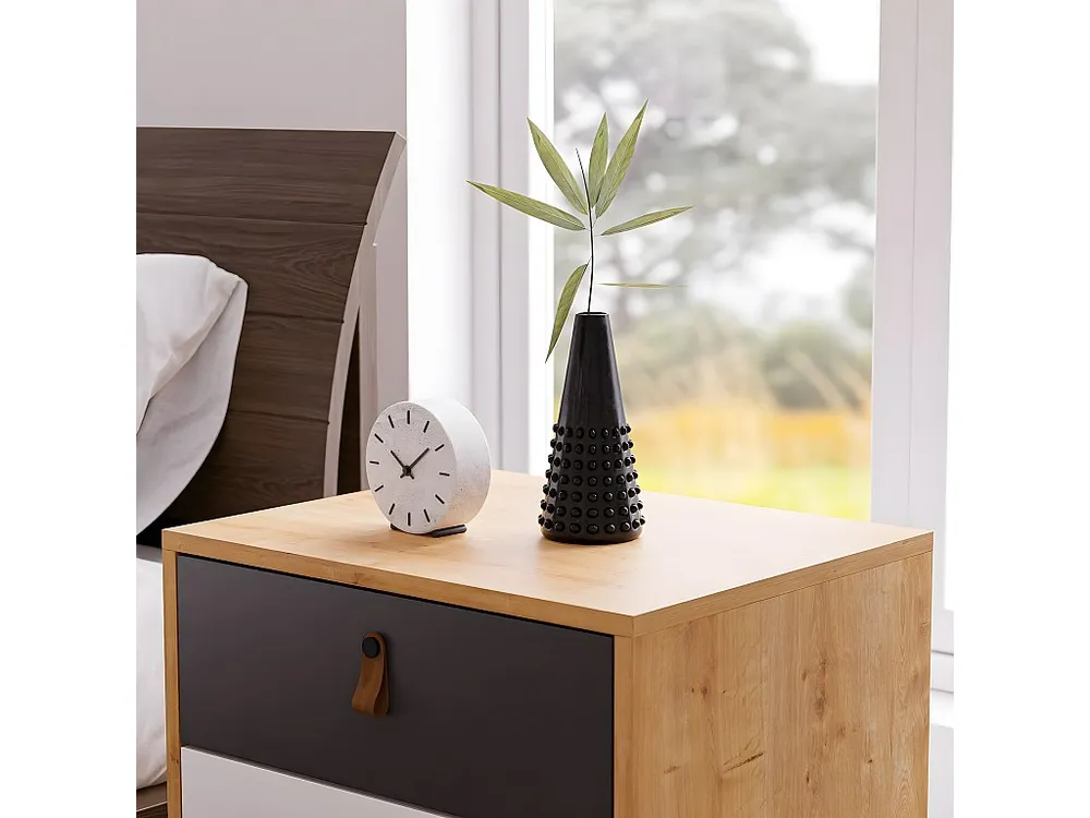 Mesa de Cabeceira Pera, Carvalho, 55x45x55 cm, EPIKASA com Gavetas de Armazenamento