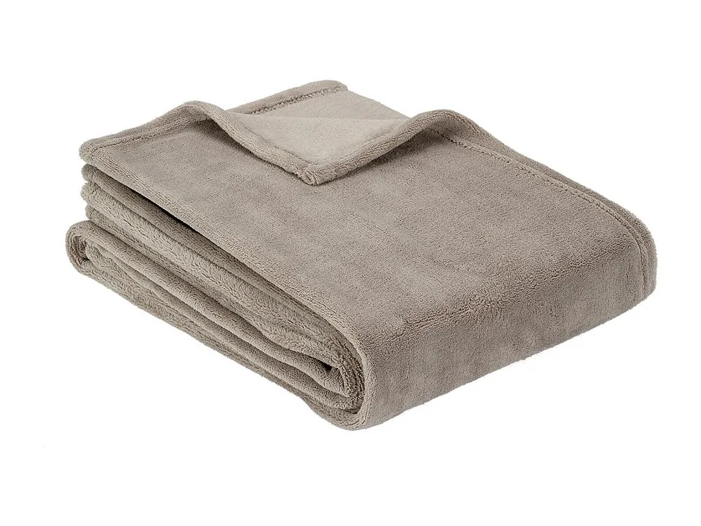 Manta de veludo lisa extramacio 130x150 cm Pikolin Home