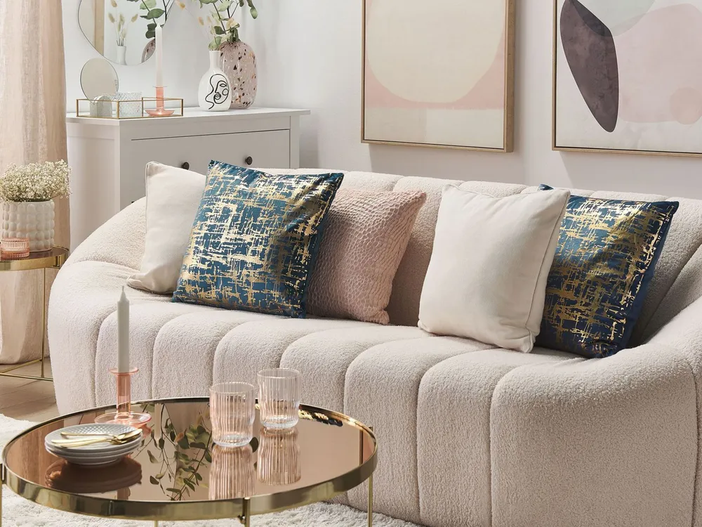 Set 2 Cushions Crackle Pattern 45 x 45 cm Cobalto and Gold GARDENIA