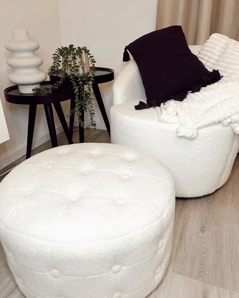 Cadeira Gamer Ergonômica Pufe TAMPA Branco Bouclé