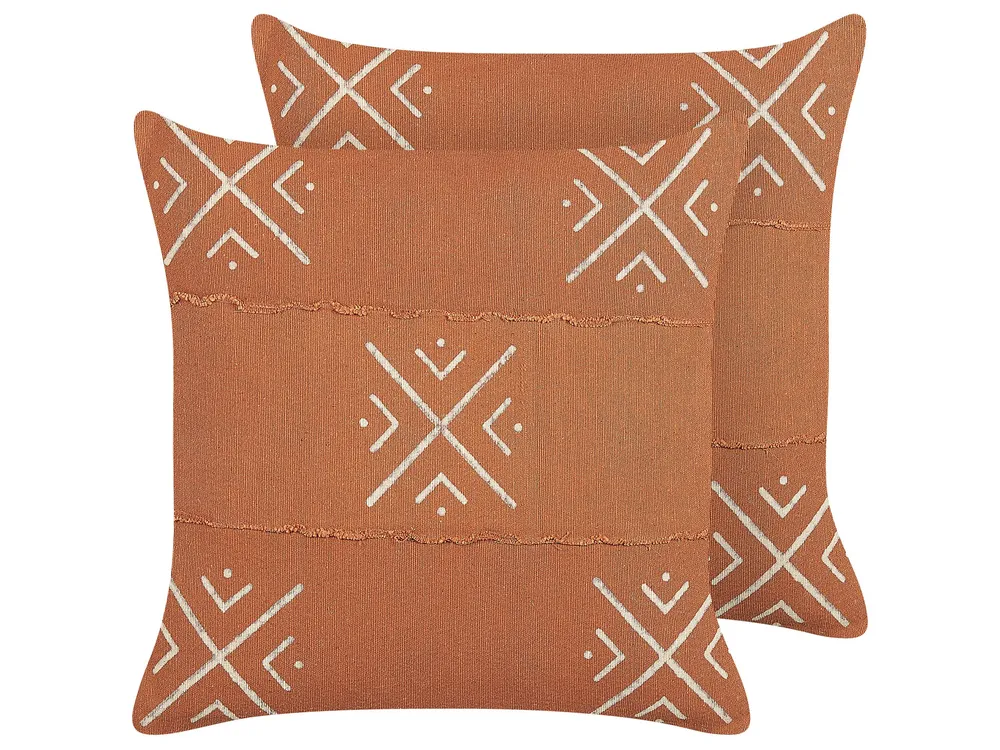 Set 2 Cotton Cushions Geometric Pattern 45 x 45 cm Orange and White VITIS