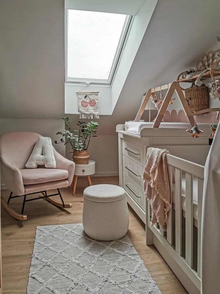 Rocking Chair OXIE Velvet Pastel Rosa