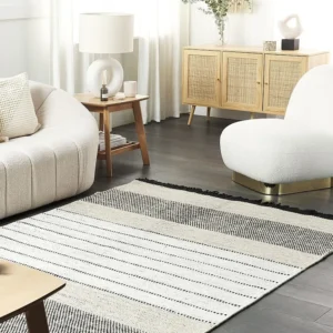 Tapete de lã creme e preta 160 x 230 cm YAZLIK BELIANI