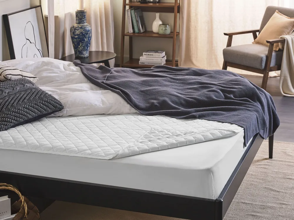 Topper em algodão japara branco 140 x 200 cm ALMANZOR de Viscoelástica