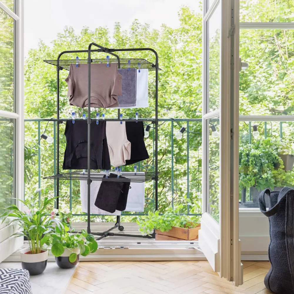 Dobrador de Roupa Leifheit Estendal para roupa em torre Elegante Tower 270 preto